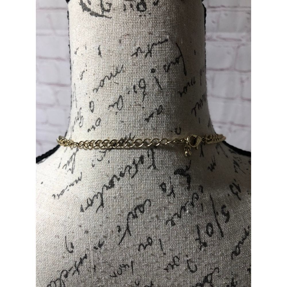 Statement Necklace - Picture 3 of 4